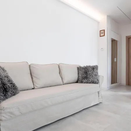 Al Melograno * Aquilinia